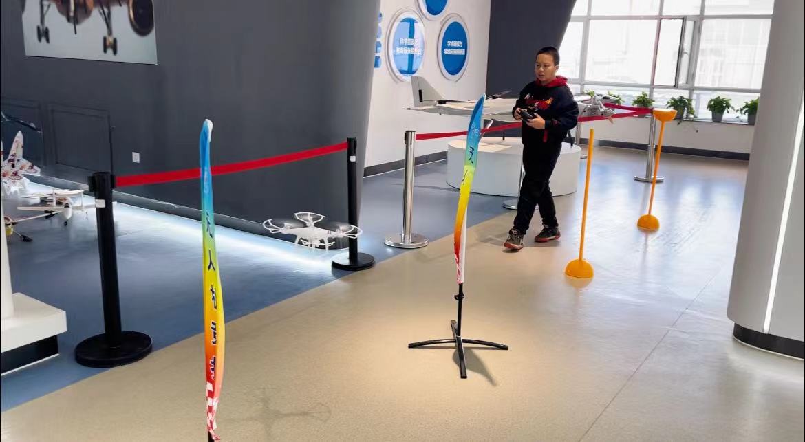 【新疆保華潤天航空青少年無人機培訓】6-12歲孩子的首選!最佳兒童無人機推薦,安全又好玩