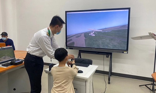 【新疆青少年無人機培訓】兒童玩無人機,好處與風險全解析