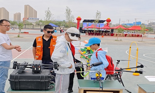 新疆無人機培訓保華潤天航空：少年必學！無人機培訓全解析，開啟科技夢想之旅