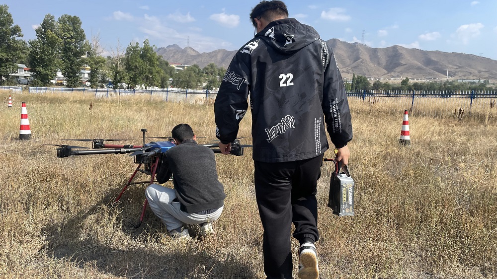 烏魯木齊市無(wú)人機(jī)駕駛培訓(xùn)：品牌過(guò)硬、信譽(yù)高—新疆保華潤(rùn)天無(wú)人機(jī)培訓(xùn)